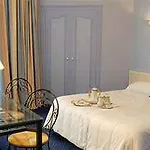 Hotell Chachacha 3*