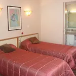 Hotell Chachacha 3*
