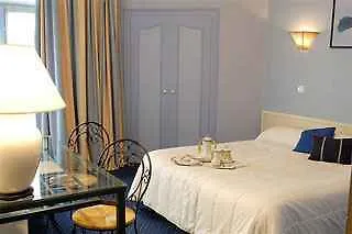 Hotel De Bourgogne 3*