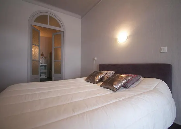 Chachacha Hotell Nantes